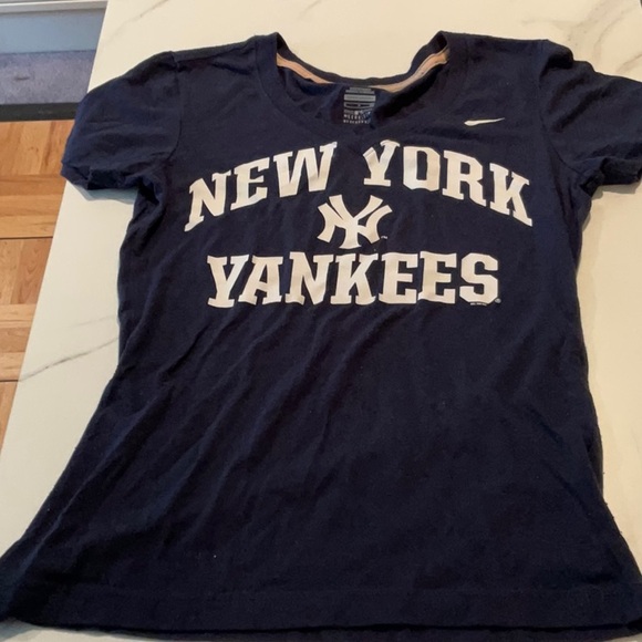 Nike MLB NY Yankees women’s navy top, small - Picture 1 of 3